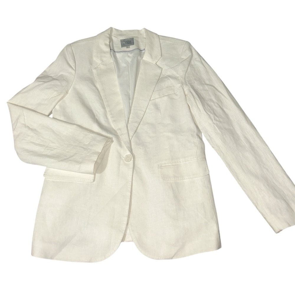 Dalia Women’s White Linen-blend Blazer | large